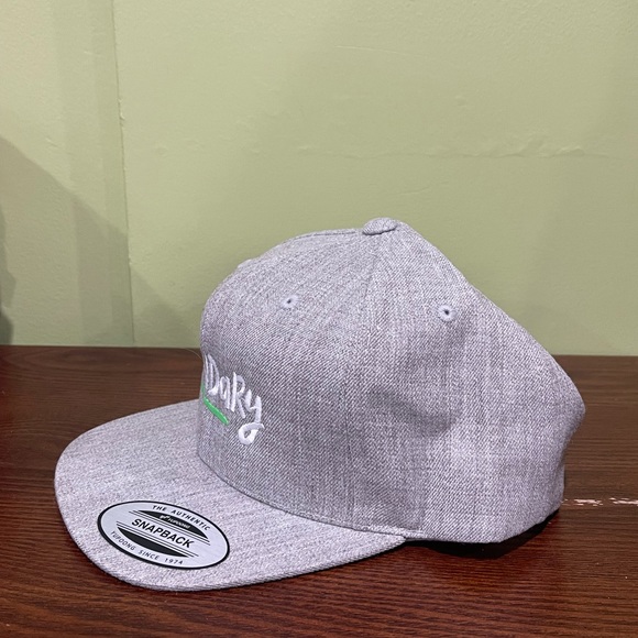 Legendary snapback - Picture 2 of 4